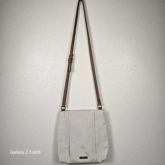 Vera Bradley Crossbody Shoulder Bag Beige Nylon Brown Strap Adjustable Medium - Picture 1 of 16